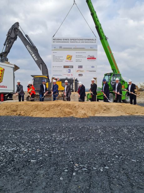 Speditionsterminal, Gewerbegebiet, Umschlagfläche, LAGERflaeche.de