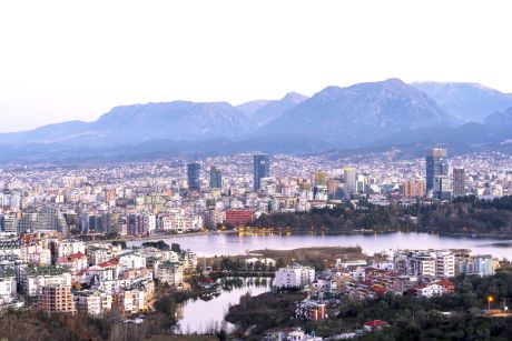 Albanien Tirana, Logistikunternehmen, Logistikdienstleister,  