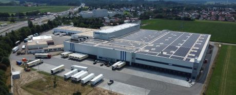 Logistikzentrum, Niederlassung Buxheim, Photovoltaikanlage, Logistikdienstleister 