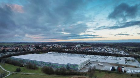 DB Schenker, Logistics Center, logistics service provider, logistics capacities, logistics solutions, supply chain management, Radeberg site